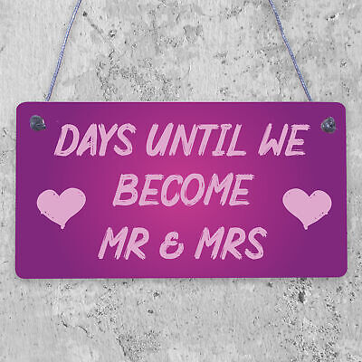 Countdown Days Unitl Mr & Mrs Couple Chalkboard Wedding Engagement Gift Sign