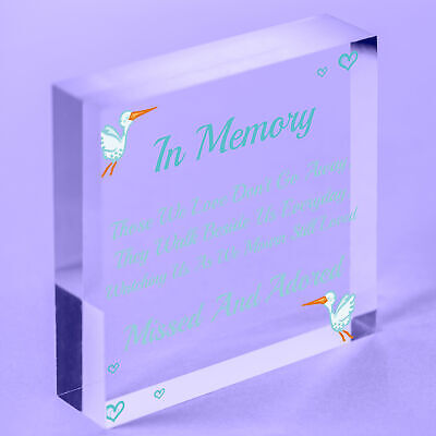 In Memory Of Those We Love Wooden Hanging Heart Memorial Plaque Heaven Sign Gift