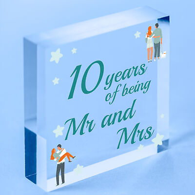 10 Year Anniversary Gift Wooden Heart Sign Mr And Mrs 10th Anniversary Plaque