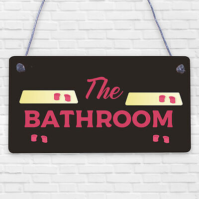 THE BATHROOM' Shabby Chic Door Sign Plaque Sign for Toilet or Bathroom The Loo