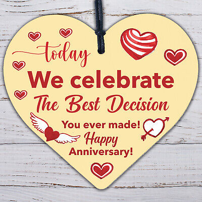 1st 2nd 5th 10th Anniversary Wooden Heart Husband Wife Boyfriend Girlfriend Gift