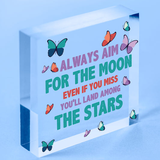 Always Aim For The Moon Wooden Hanging Heart Shaped Friendship Gift Plaque Sign Free-Standing Block