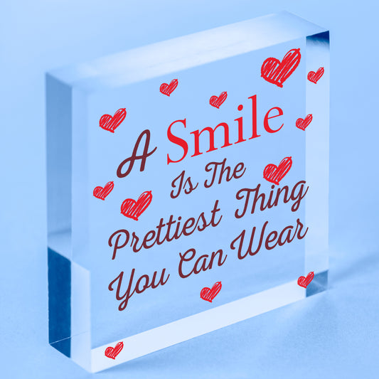 Friendship - A Smile is the Prettiest Thing. Wood Hanging Heart Plaque Gift Sign Free-Standing Block