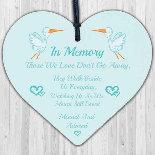 In Memory Of Those We Love Wooden Hanging Heart Memorial Plaque Heaven Sign Gift